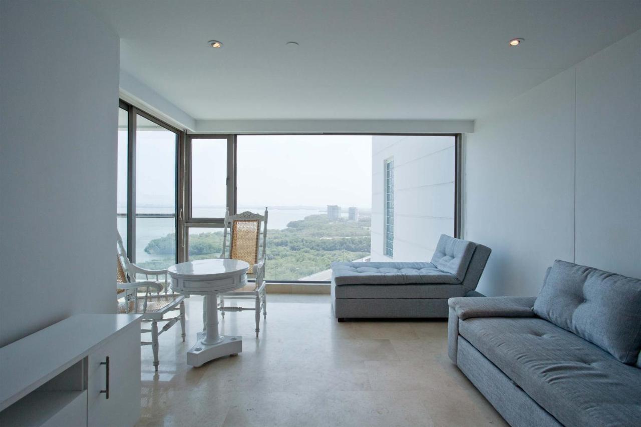 Apartment Dentro Del Radisson Ocean Pavillion *